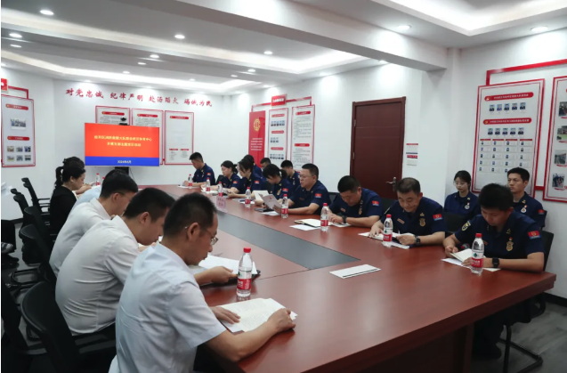 黨建共建 互促互學(xué)——武漢體育中心、區(qū)消防救援大隊(duì)聯(lián)合開展主題黨日活動