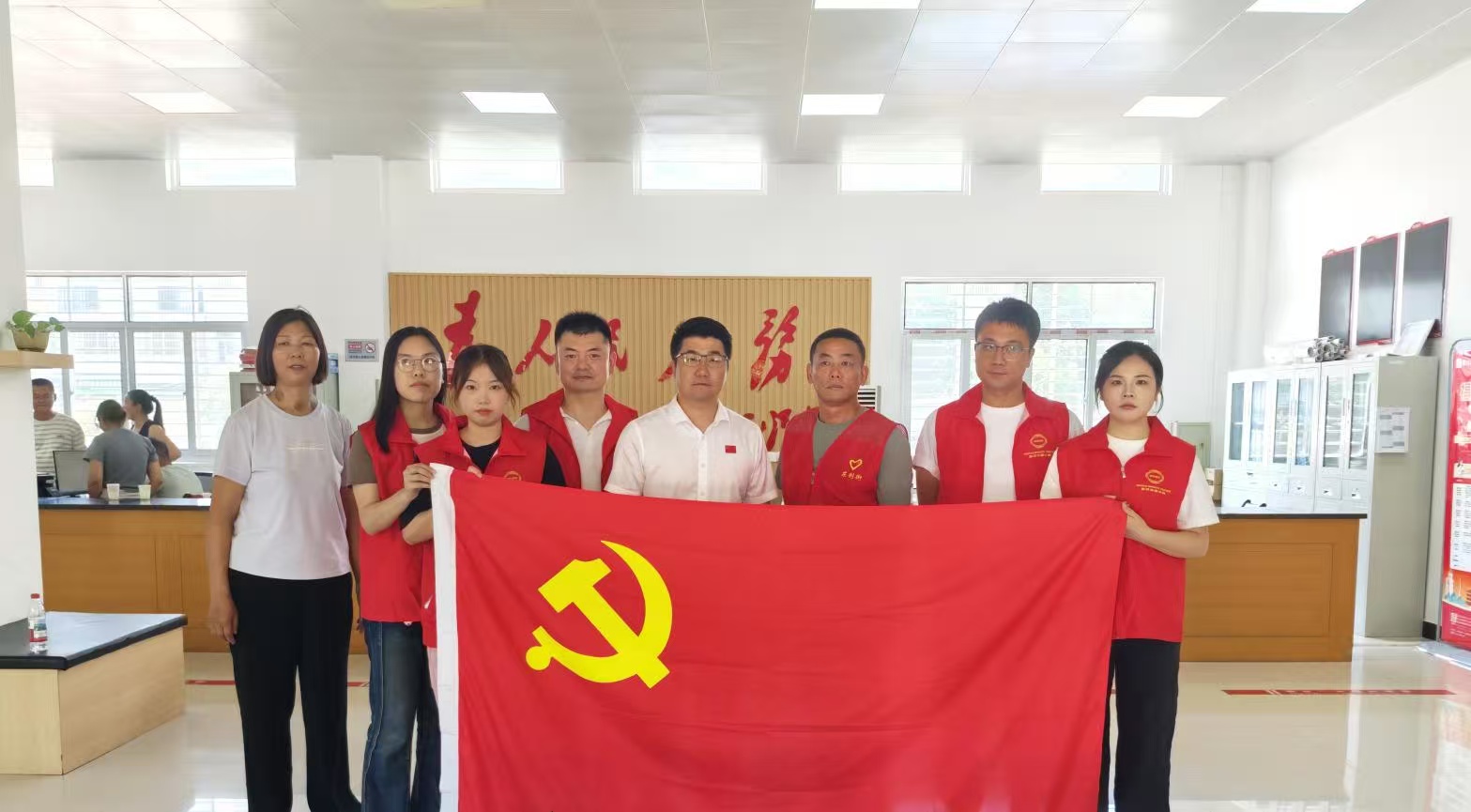 黨建引領(lǐng)聚合力 村企共建惠民生