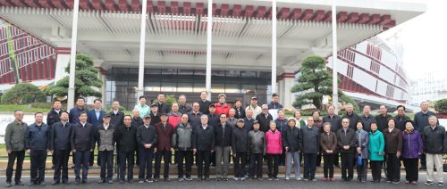 市老領導參觀考察武漢體育中心(圖8) 市老領導參觀考察武漢體育中心(圖8)