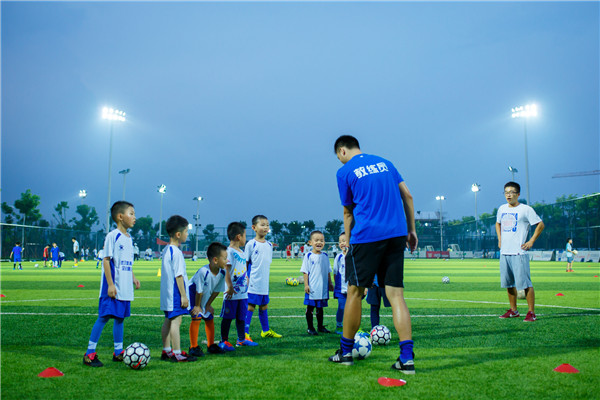 足球的溫度——武漢˙中國車都城市足球公園開放一周年紀(jì)略(圖2)