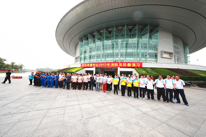 公司召開安全生產(chǎn)工作專題會 強(qiáng)調(diào)確?！皟晒?jié)”“兩會”期間安全(圖4)