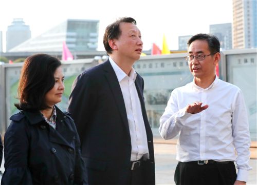 軍運會執(zhí)委會主任楊劍調(diào)研武漢體育中心軍運會場館建設(shè)(圖3) 軍運會執(zhí)委會主任楊劍調(diào)研武漢體育中心軍運會場館建設(shè)(圖3)