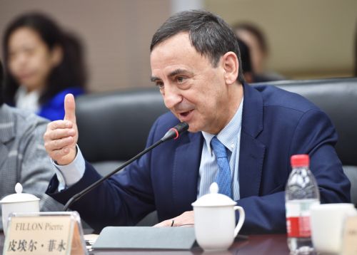 全球最頂尖汽車賽事“勒芒24小時(shí)耐力賽” 明年來我區(qū)開跑(圖6) 全球最頂尖汽車賽事“勒芒24小時(shí)耐力賽” 明年來我區(qū)開跑(圖6)