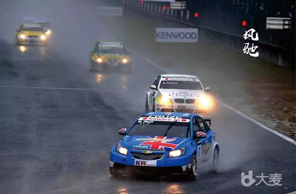 “十一黃金周”江城暢想“速度與激情”！2018中國(guó)汽車(chē)摩托車(chē)運(yùn)動(dòng)大會(huì)明日預(yù)售！(圖2)