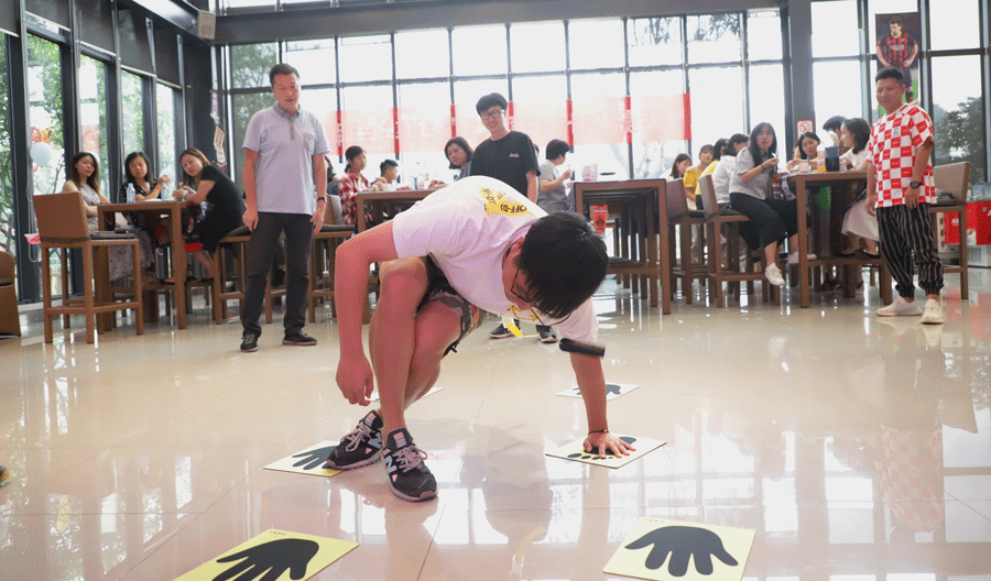 “喜迎軍運盛會，共享美好生活” 武漢體育中心開展“七夕”主題活動(圖5)