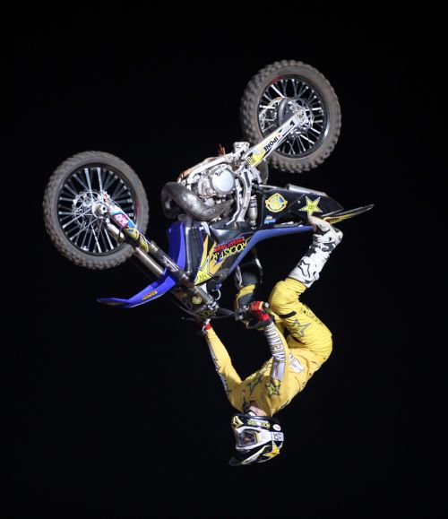 2018年中國(guó)汽車摩托車運(yùn)動(dòng)大會(huì)在武漢體育中心開幕(圖7)