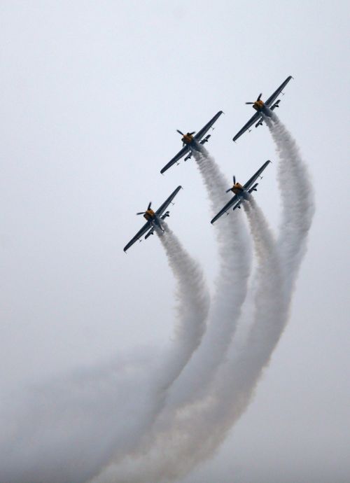 RENO國(guó)際航空錦標(biāo)賽在我區(qū)開(kāi)幕(圖4) RENO國(guó)際航空錦標(biāo)賽在我區(qū)開(kāi)幕(圖4)