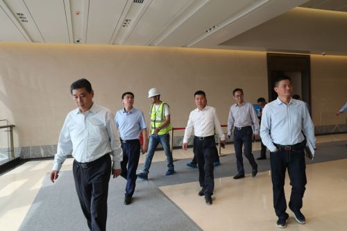 彭浩考察武漢體育中心體育場(圖5) 彭浩考察武漢體育中心體育場(圖5)