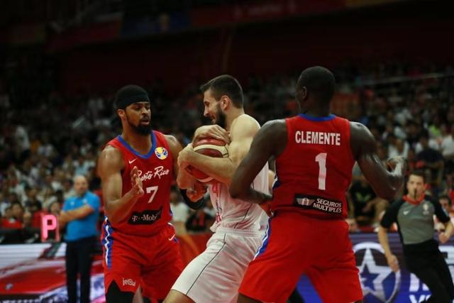 半場(chǎng)打卡下班，塞爾維亞90比47大勝波多黎各