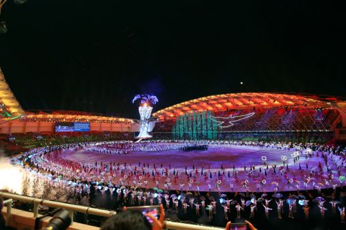 揭秘軍運(yùn)會(huì)開幕式上那些讓人驚艷的創(chuàng)新元素(圖13) 揭秘軍運(yùn)會(huì)開幕式上那些讓人驚艷的創(chuàng)新元素(圖13)