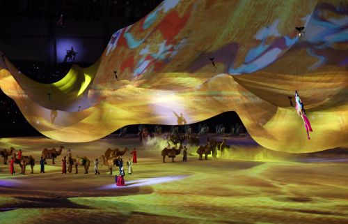 揭秘軍運(yùn)會(huì)開幕式上那些讓人驚艷的創(chuàng)新元素(圖8) 揭秘軍運(yùn)會(huì)開幕式上那些讓人驚艷的創(chuàng)新元素(圖8)