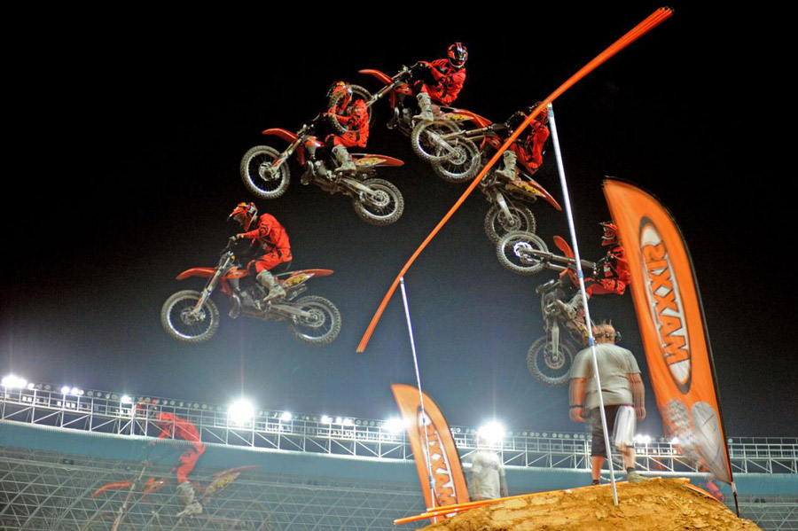 這個(gè)冬天不太冷！王博文曹煜辰領(lǐng)銜 2019東風(fēng)風(fēng)神汽摩大會(huì)即將開幕(圖4)