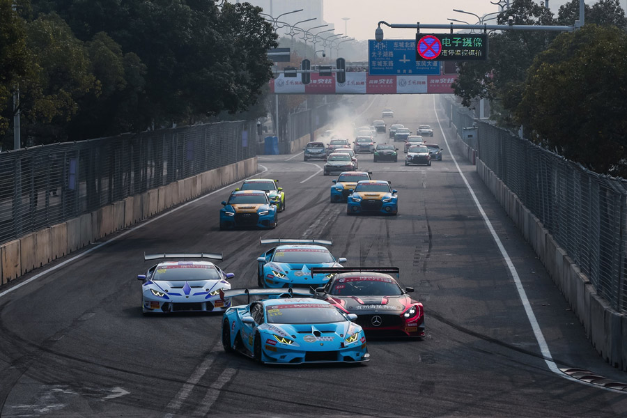 2019東風(fēng)風(fēng)神中國(guó)汽摩運(yùn)動(dòng)大會(huì)圓滿落幕 江城速度譜寫(xiě)賽車(chē)新傳奇(圖5)