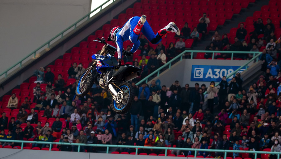 2019東風(fēng)風(fēng)神中國(guó)汽摩運(yùn)動(dòng)大會(huì)圓滿落幕 江城速度譜寫(xiě)賽車(chē)新傳奇(圖8)