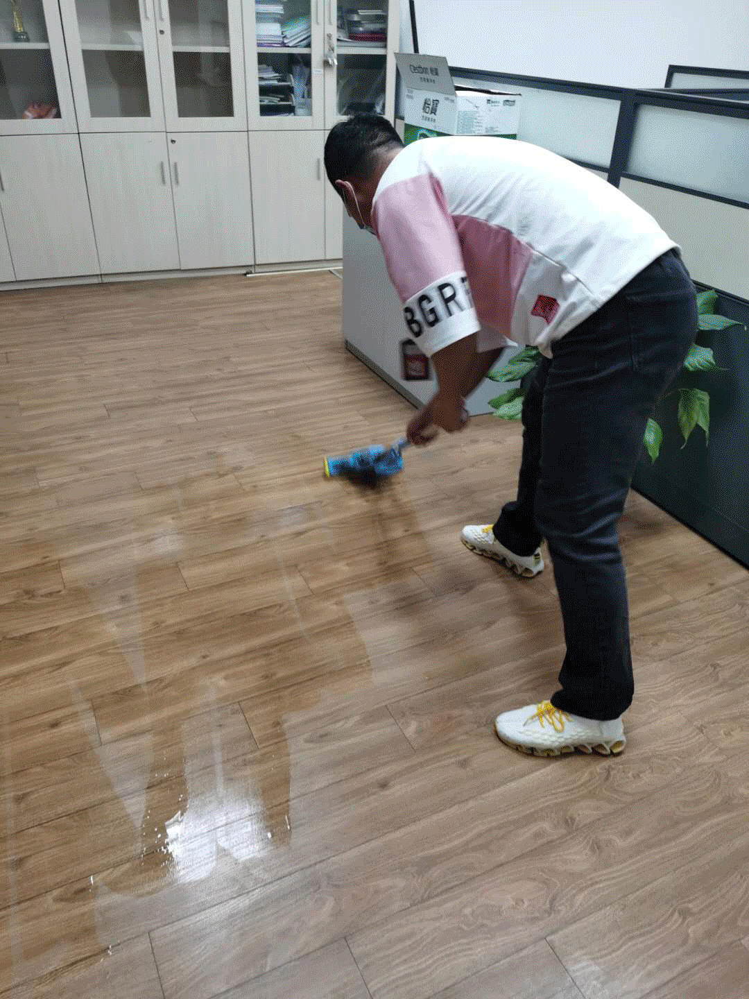 【防疫有我，愛衛(wèi)同行】共建潔凈辦公環(huán)境(圖3)