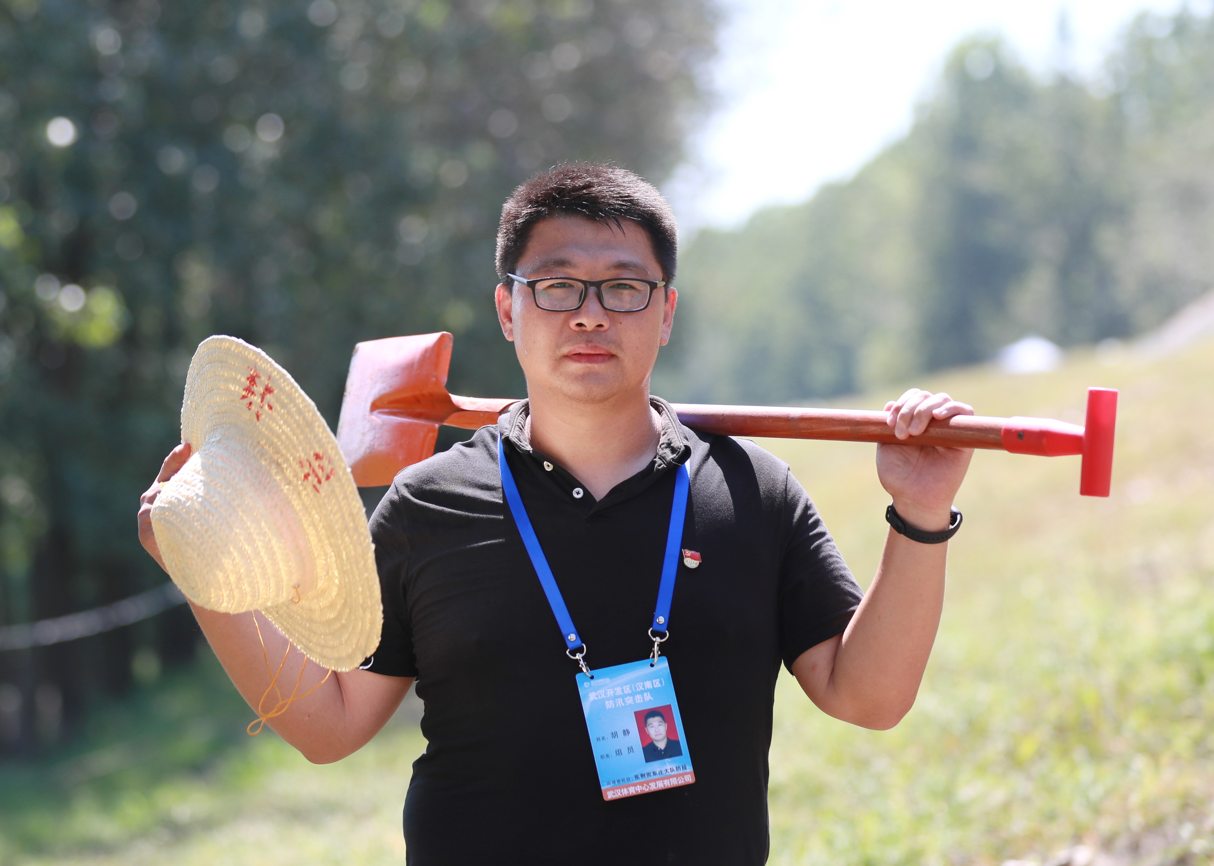 退役不退志 退伍不褪色 ——記公司防汛抗洪突擊隊退伍軍人(圖10) 退役不退志 退伍不褪色 ——記公司防汛抗洪突擊隊退伍軍人(圖10)