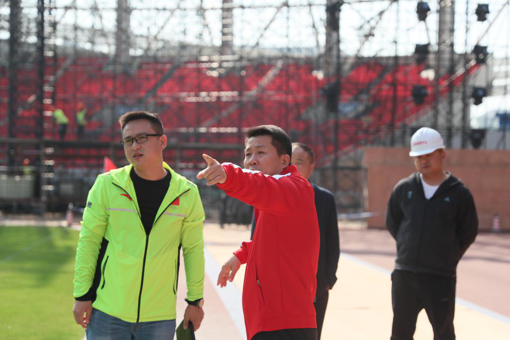 吳志鋒檢查“中國好聲音”籌備工作強(qiáng)調(diào) 加強(qiáng)疫情防控和安全保障 全力確?；顒禹樌M(jìn)行(圖2)